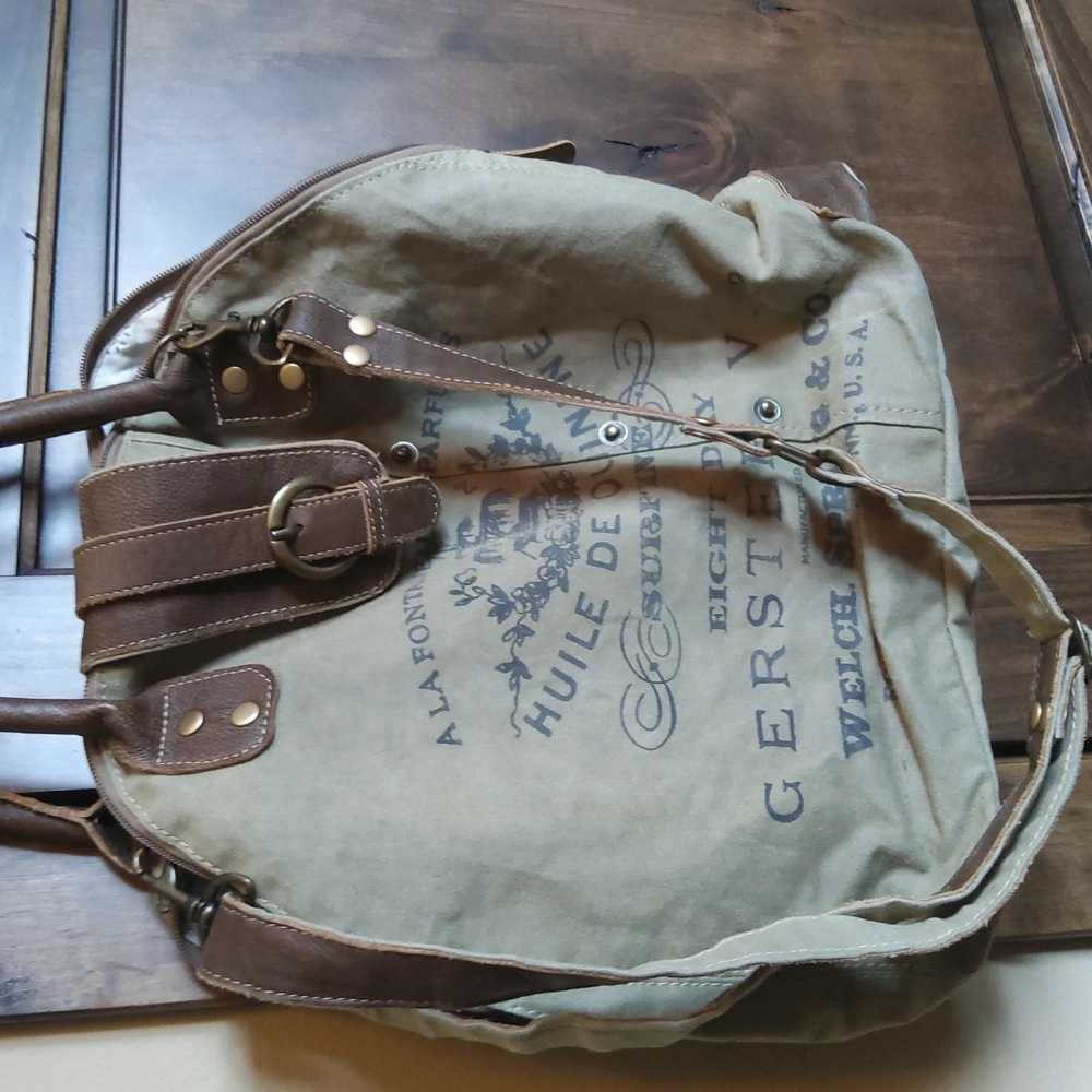 Myra canvas leather bag.